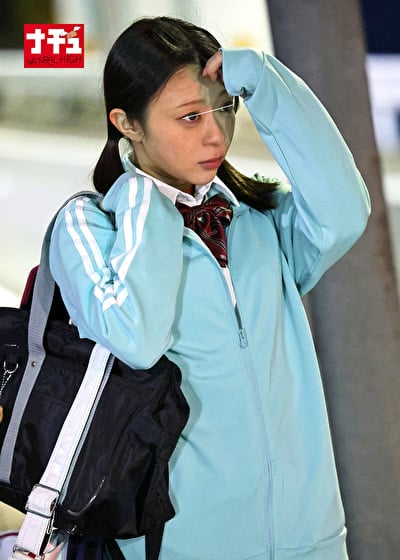 中に出してもいいから止まってください!!!押さえつけて逃がさないエンドレス奥突きバウンドピストンでイキ壊れた女 6 ドM化小柄ムスメ