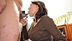 えっ!!こんな場所で!? 素人娘のドキドキこっそりフェラチオ 5 11