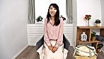 清楚でおとなしそうな顔をしたスレンダー熟女さん、最近マッチアプリで若い肉棒に嵌り勢いあまってAV出演で若い男優と中出しセックス！ 1