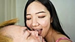 【個人撮影】桃瀬まゆのソファーでゼロ距離鼻●●＆手コキ 4
