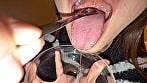 【個人撮影】さくまつなの舌ブラシで「汚舌苔」採取 10