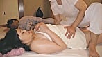 揺れる爆乳 人妻とSEX 8