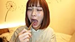 【個人撮影】渡来ふうの舌ブラシで「汚舌苔」採取 2