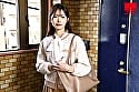 「終電なくなっちゃったね・・・じゃあウチくる?」終電を逃して旦那さんが出張中の女上司の家にお泊まり不倫、誘惑発情された僕は興奮して朝までハメ続けた 響蓮 1