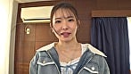 耐えたら賞金！ダメならデカマラ即ハメ！スリムボディ女子大生が牛乳を口に含んでガニ股顔面騎乗クンニチャレンジ！上からぐちょぐちょ唾液ミルク下からイキ潮！！敏感なクリの皮を剥かれデロデロに舐められ膣穴に舌を捻じ込まれ腰をくねらせガックガック絶頂失禁！！～あやの編～ 1
