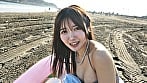 湘南ビーチで声をかけたビキニギャルが火照った身体をクールダウンさせる冷感ローションマッサージ体験！体温が下がるばずなのに【こっそり混ぜた発情剤】で性欲が覚醒！敏感になった乳首やクリをいじられ、ガニ股失禁イキ潮噴射！快感に負けて自分からデカチン中出しをおねだりしちゃうなんて！～みう編～ 1
